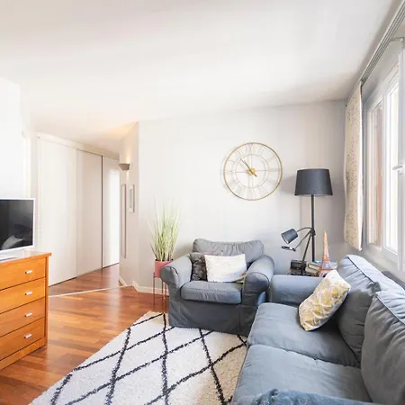 Apartament Guestready - Amazing Near Eiffel Tower Paryż